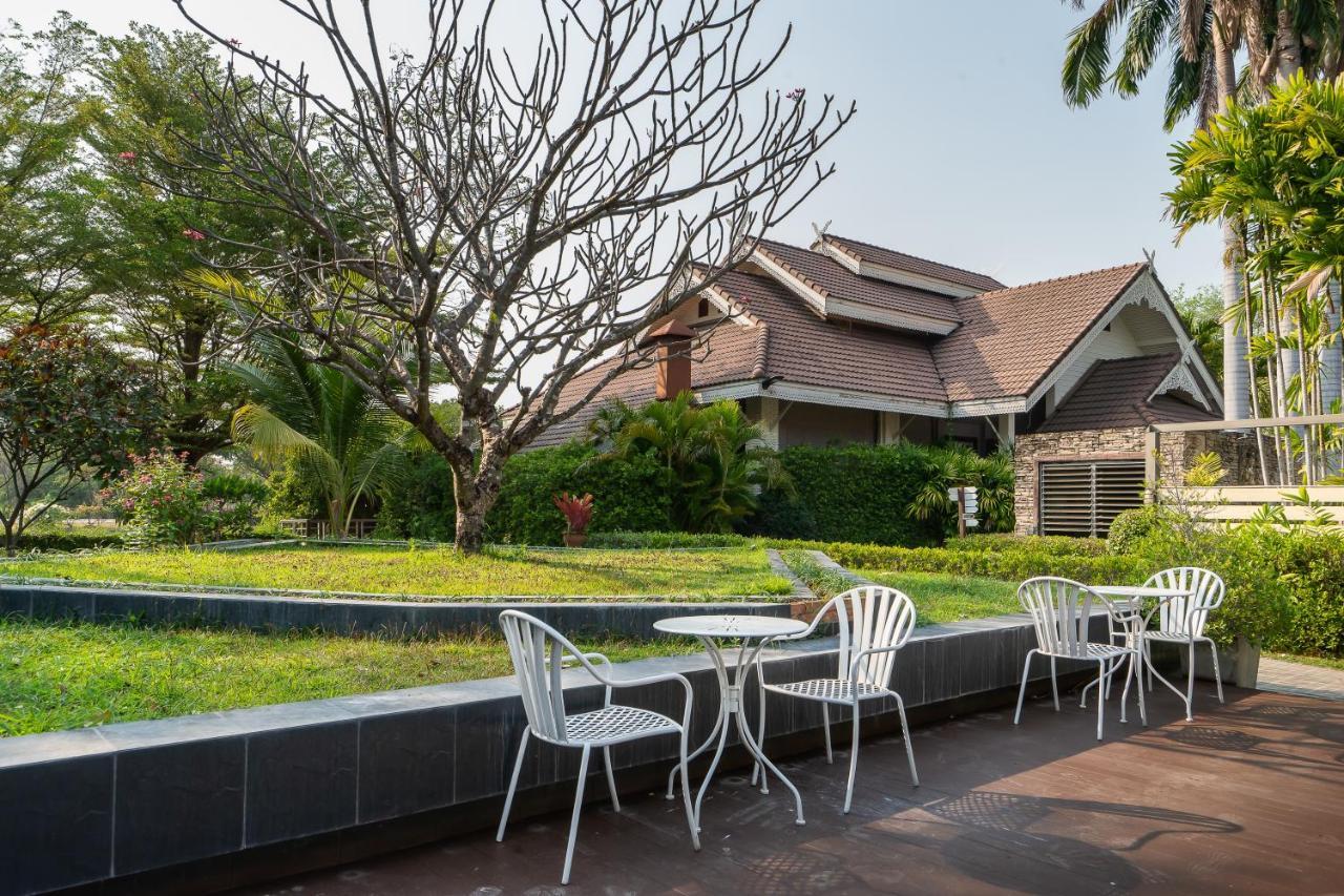 Le Charme Sukhothai Historical Park Экстерьер фото
