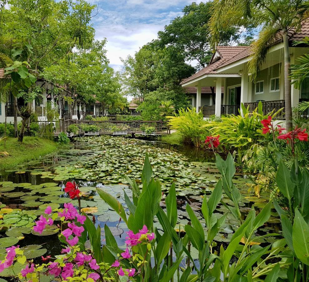 Le Charme Sukhothai Historical Park Экстерьер фото
